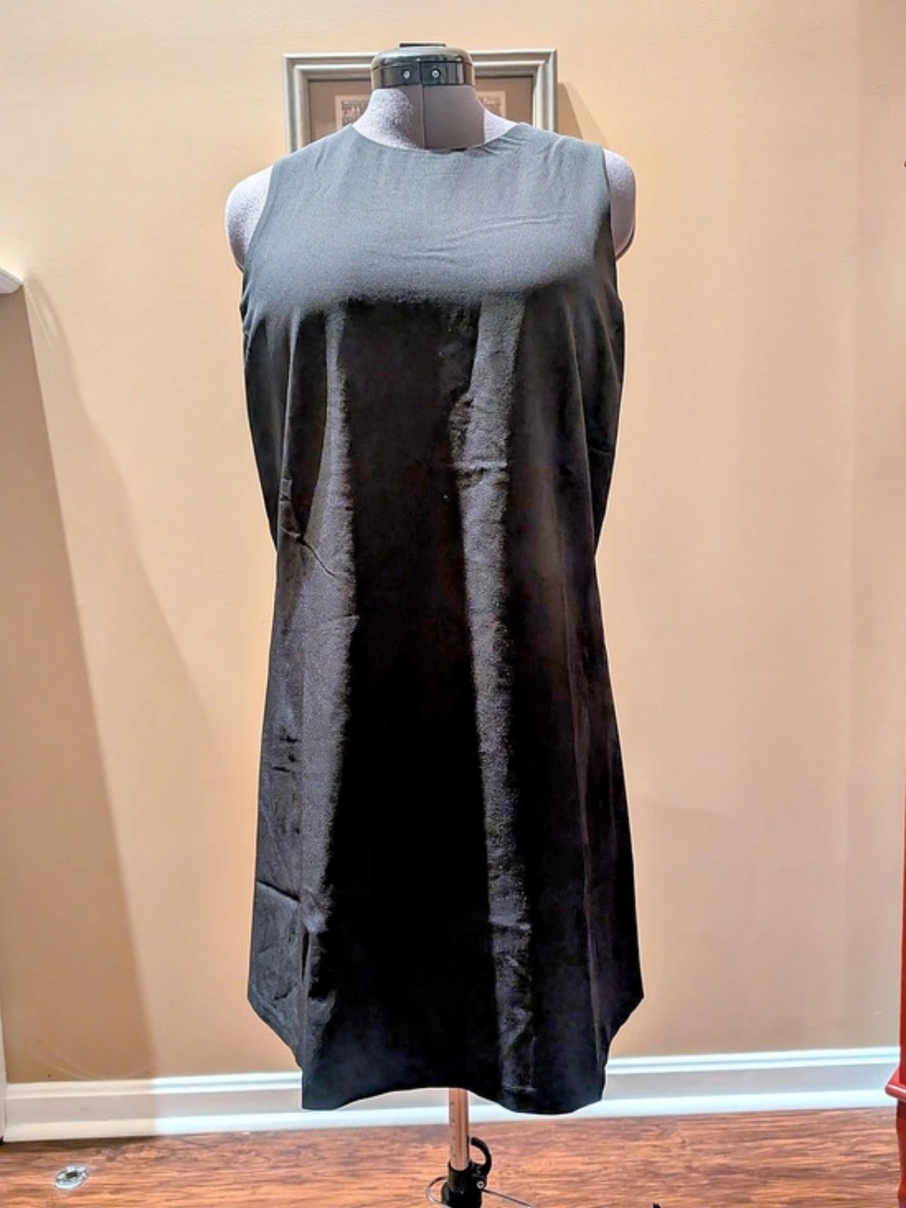 Banana Republic Factory Sleeveless Mini Dress in Black Size 14